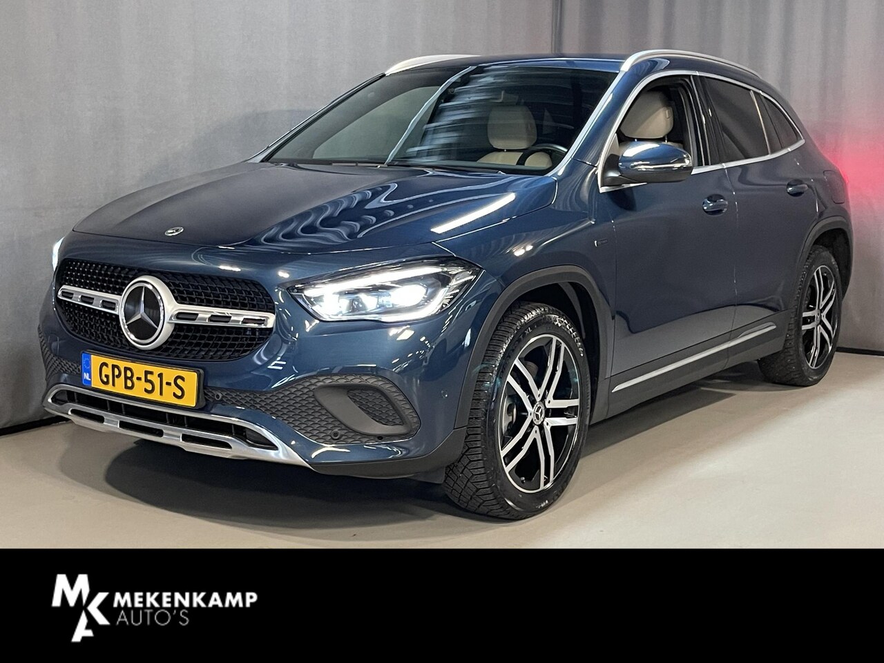 Mercedes-Benz GLA-Klasse - 250 e Style 19"/Leder/Dodehoek/Adaptieve cruise/Multibeam LED/Camera/PDC v+a/Stoelverwarmi - AutoWereld.nl