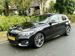 BMW 1-serie - 118i M-Sport Automaat•Pano•Leder