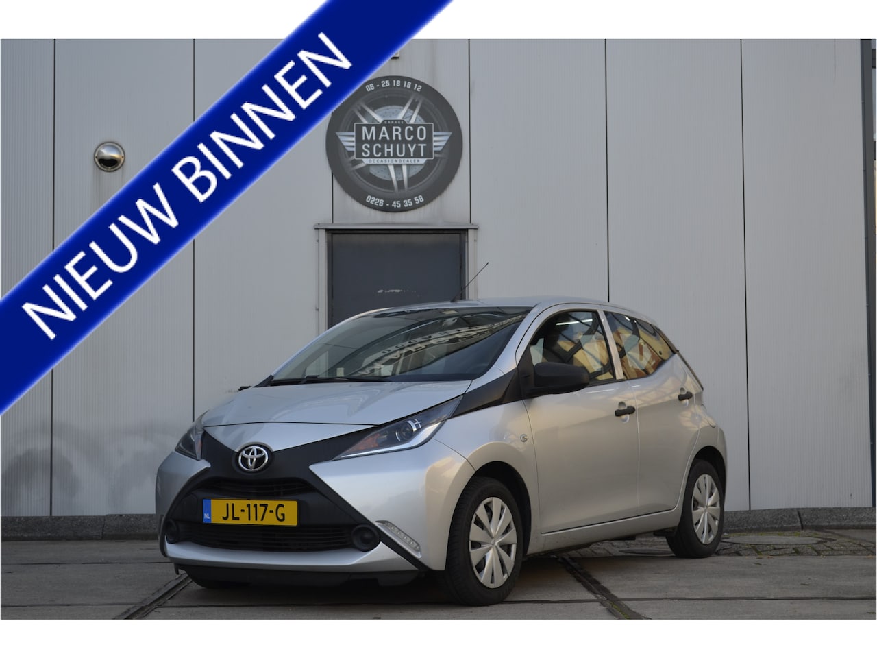 Toyota Aygo - 1.0 VVT-i x-now 1.0 VVT-i x-now - AutoWereld.nl