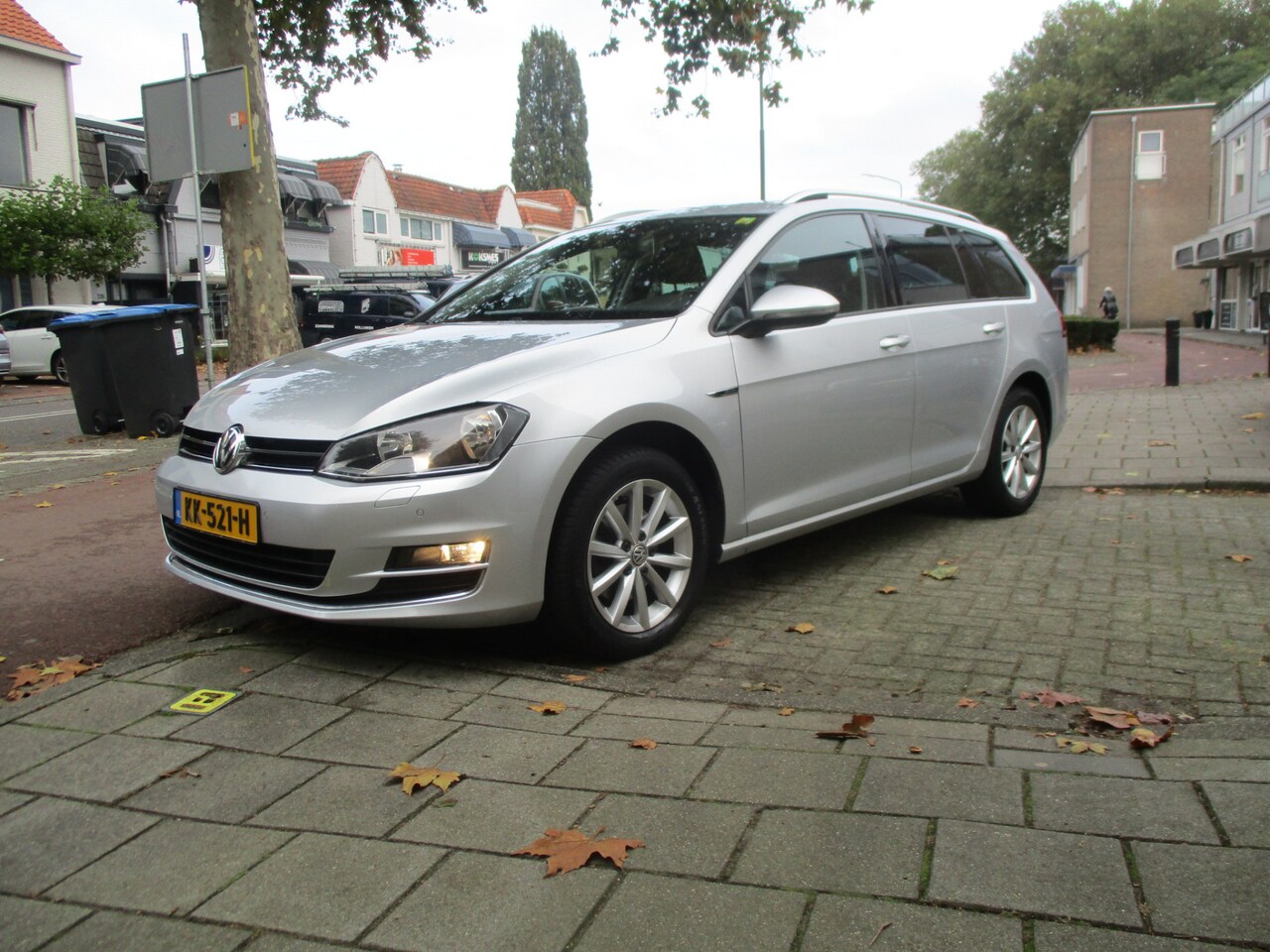 Volkswagen Golf Variant - 1.2 TSI Highline-LOUNGE / AUTOMAAT / AIRCO / NAVI / 161dkm - AutoWereld.nl