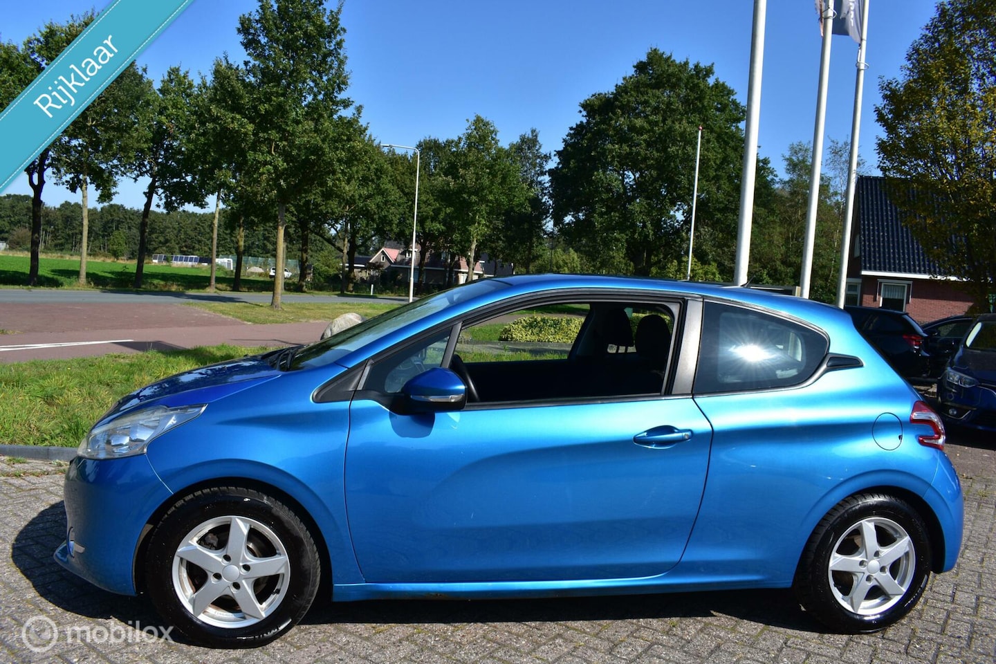 Peugeot 208 - 1.2 Vti Active 1.2 VTi Active 3DRS, 2012 Clima|Cruise|T.haak! - AutoWereld.nl