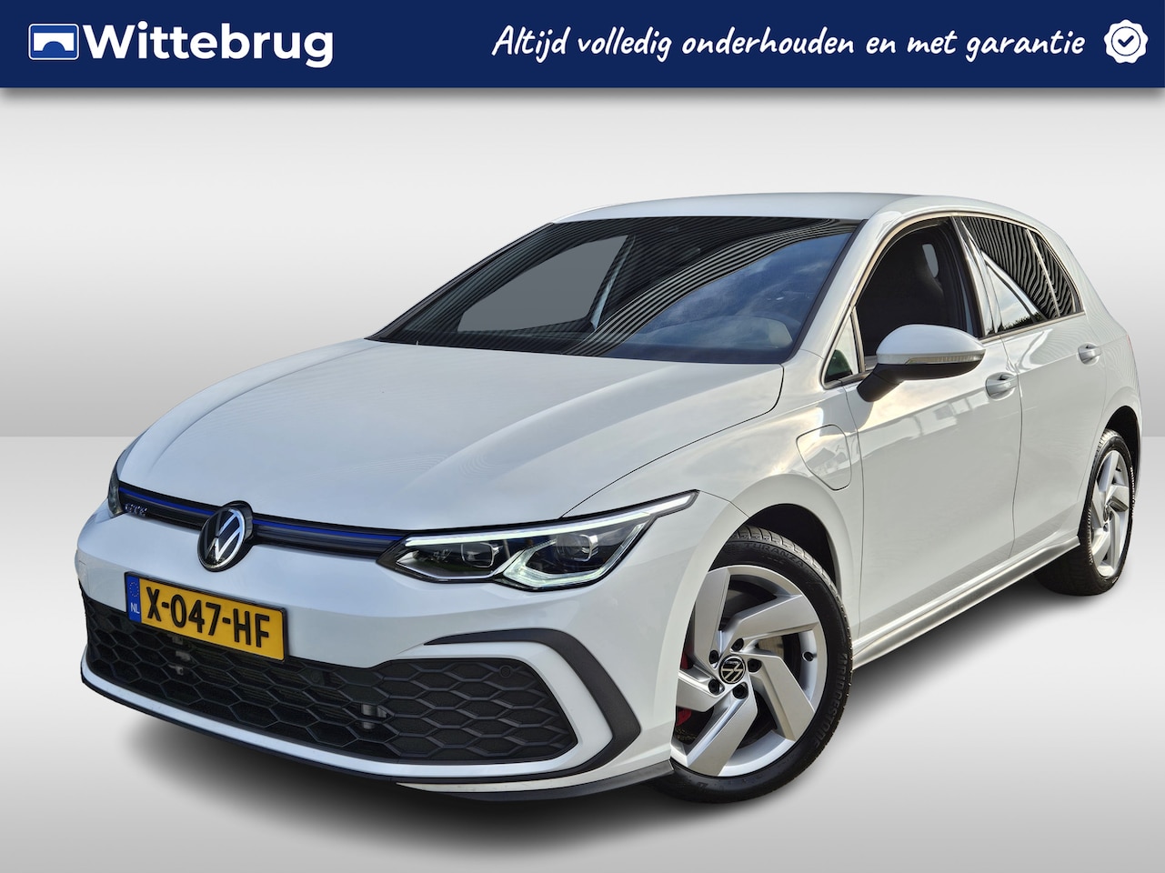 Volkswagen Golf - 1.4 eHybrid GTE | Automaat | Adaptieve Cruise Control | Navigatie | Parkeersensoren voor e - AutoWereld.nl