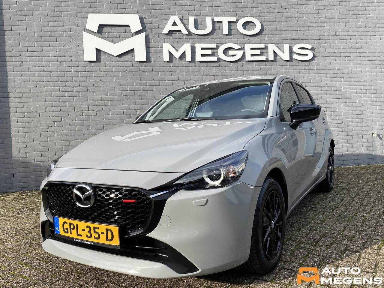 Mazda 2 - 1.5 e-SkyActiv-G 90 Homura 1.5 e-SkyActiv-G 90 Homura - AutoWereld.nl