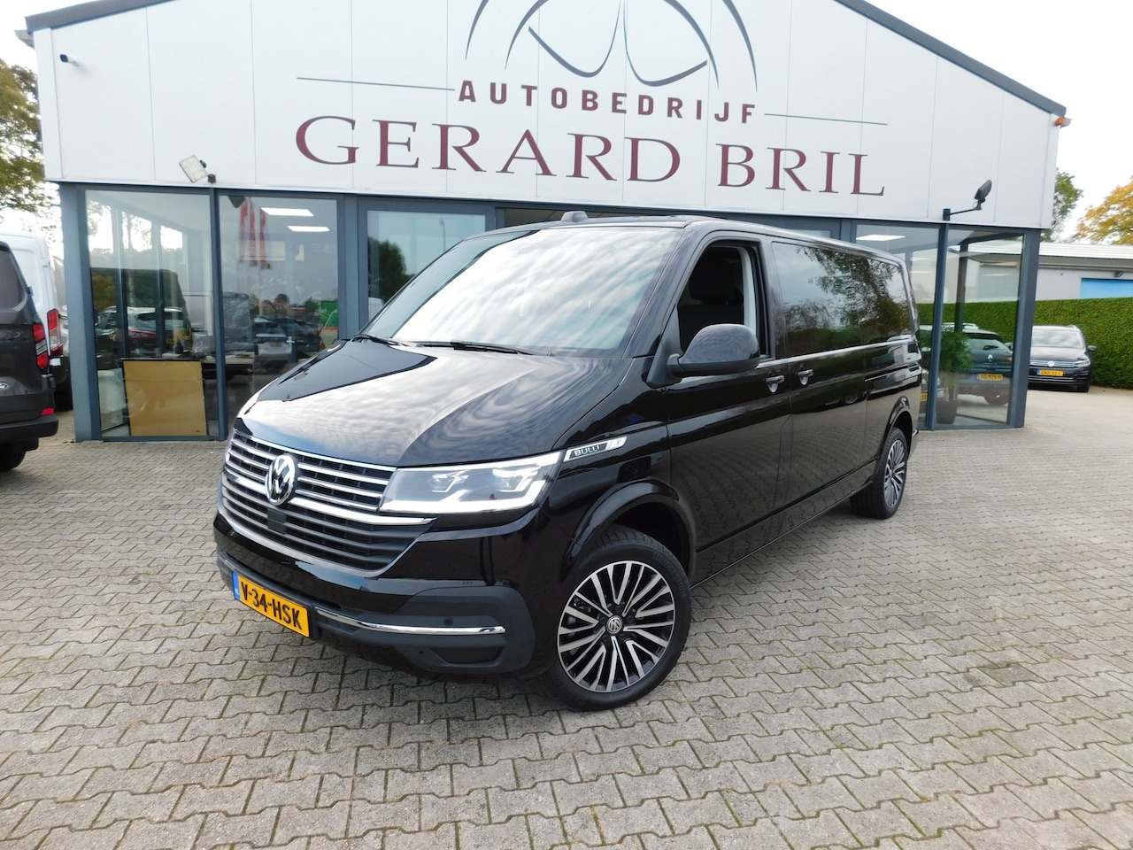 Volkswagen Transporter - 2.0 TDI/204 PK, DSG L2H1, Caravelle, LED, El. schuifd. achterklep, ACC - AutoWereld.nl