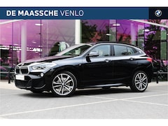 BMW X2 - sDrive20i High Executive M Sport Automaat / Trekhaak / Achteruitrijcamera / M Sportstoelen