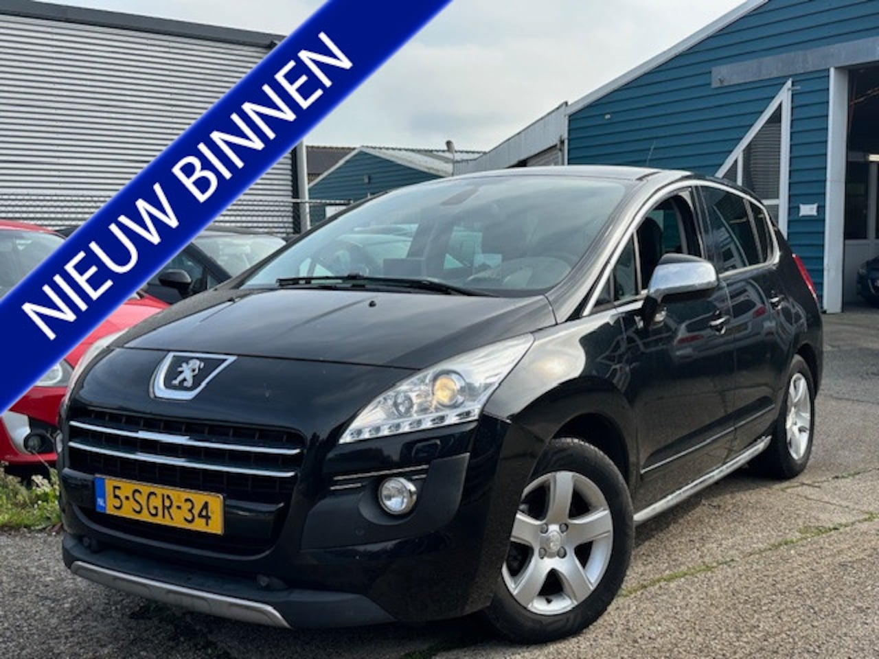 Peugeot 3008 - 2.0 HDiF HYbrid4 Blue Lease Aut6 | ECC | LMV | Navi - AutoWereld.nl