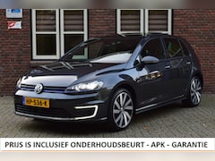 Volkswagen Golf - 1.4 TSI GTE Panoramadak | Stoelverwarming | Adapt. cruise | Xenon