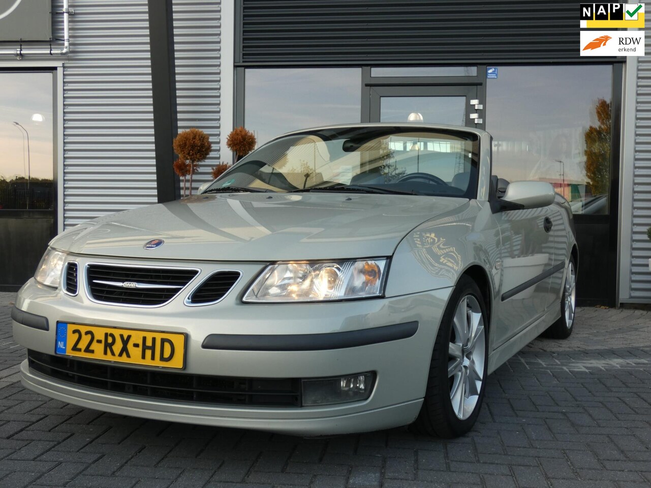 Saab 9-3 Cabrio - 1.8t Vector 1.8t Vector - AutoWereld.nl