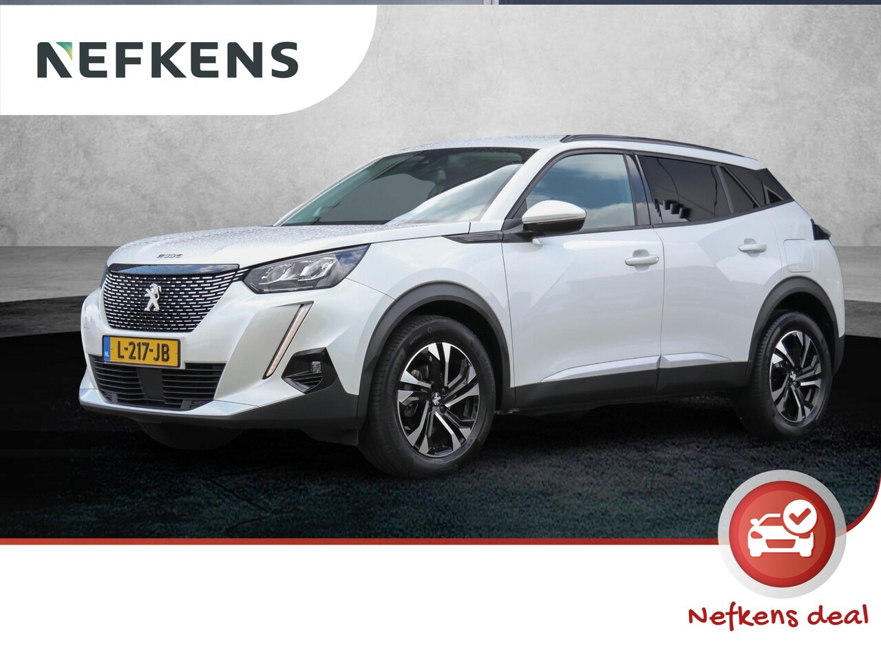 Peugeot 2008 - SUV 1.2 100pk Allure Pack | Achteruitrijcamera | Navigatie | 17" Lichtmetalen Velgen - AutoWereld.nl