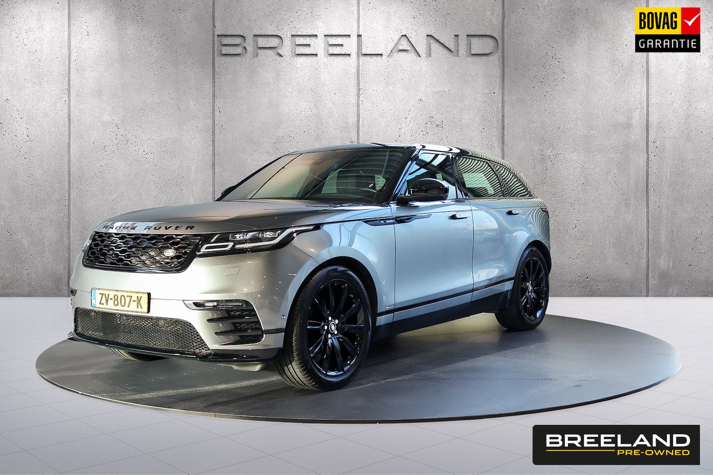 Land Rover Range Rover Velar - D240 R-Dynamic SE | Luchtvering | Massage | Panoramadak - AutoWereld.nl