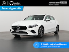 Mercedes-Benz A-klasse - 180 Star Edition Luxury Line | Sfeerverlichting | Achteruitrijcamera | Stoelverwarming |