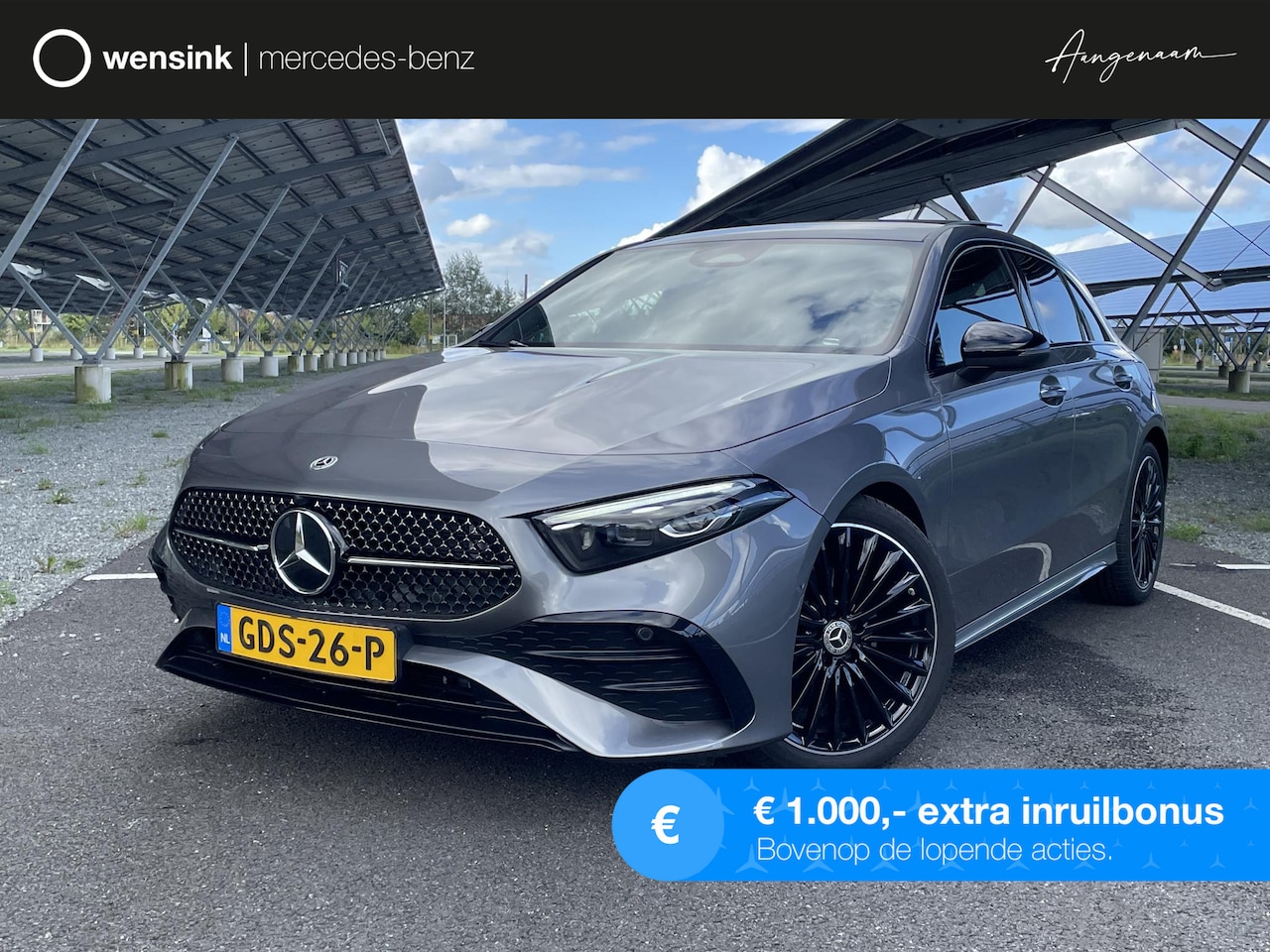 Mercedes-Benz A-klasse - 180 Star Edition AMG Line | Night | Panoramadak | Sfeerverlichting | Stoelverwarming | Par - AutoWereld.nl