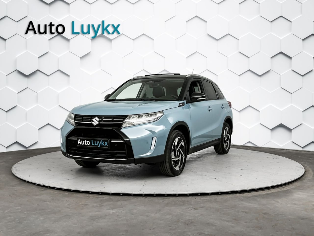 Suzuki Vitara - 1.5 Hybrid Style Automaat | Panoramadak | Nieuw & rijklaar - AutoWereld.nl