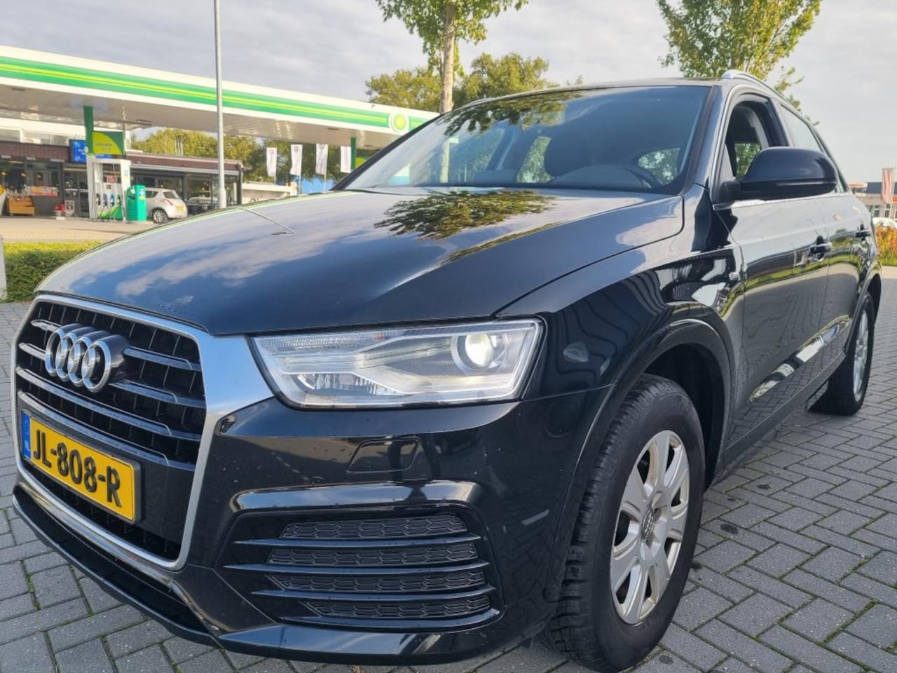 Audi Q3 - 1.4 TFSI CoD Adrenalin S-Line Navi - AutoWereld.nl