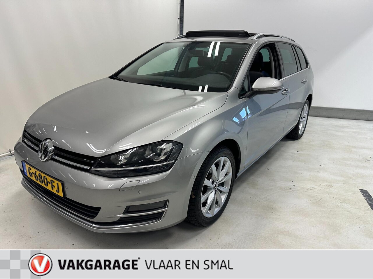 Volkswagen Golf Variant - 1.4 TSI Business Edition Connected R -Schuifdak-panodak-Navigatie-Massagestoel-halfleder-C - AutoWereld.nl