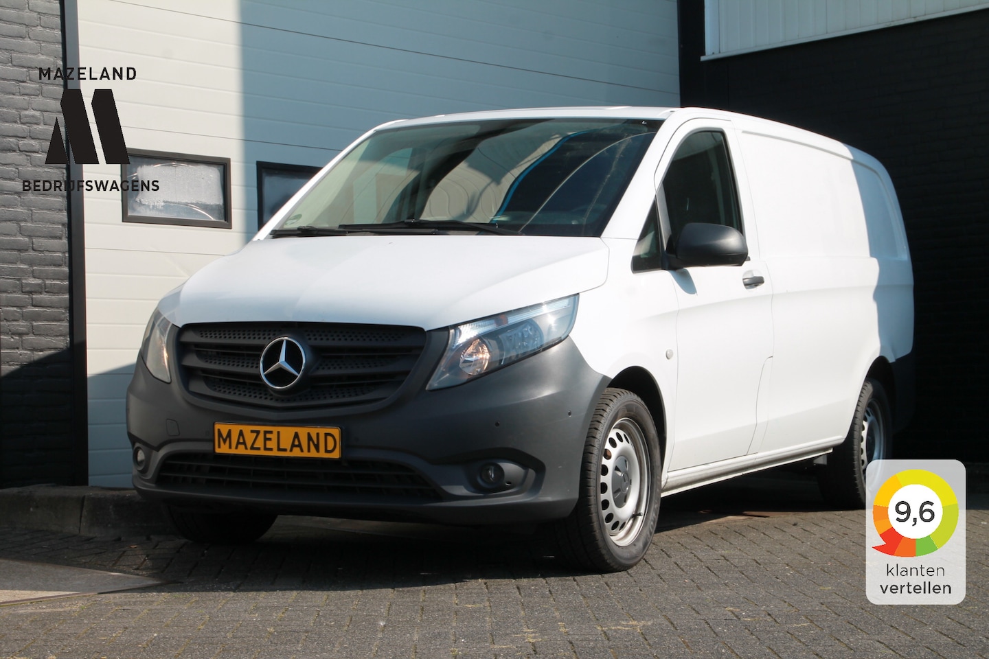 Mercedes-Benz Vito - 114 CDI Lang Automaat 4 Matic EURO 6 - Airco - Cruise - PDC - € 18.900,- Ex. - AutoWereld.nl