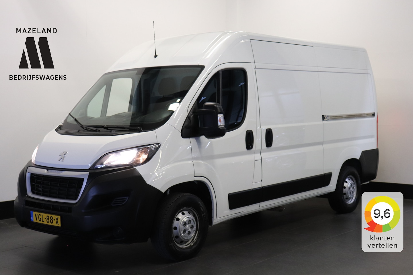 Peugeot Boxer - 2.2 BlueHDi 120PK 2x Schuifdeur L2H2 EURO 6 - Airco - Navi - Cruise - € 14.499,- Excl. - AutoWereld.nl