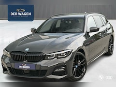 BMW 3-serie Touring - 320e xDrive High Executive M Sport | ACC | HeadUp | Trekhaak | Laser | 19"