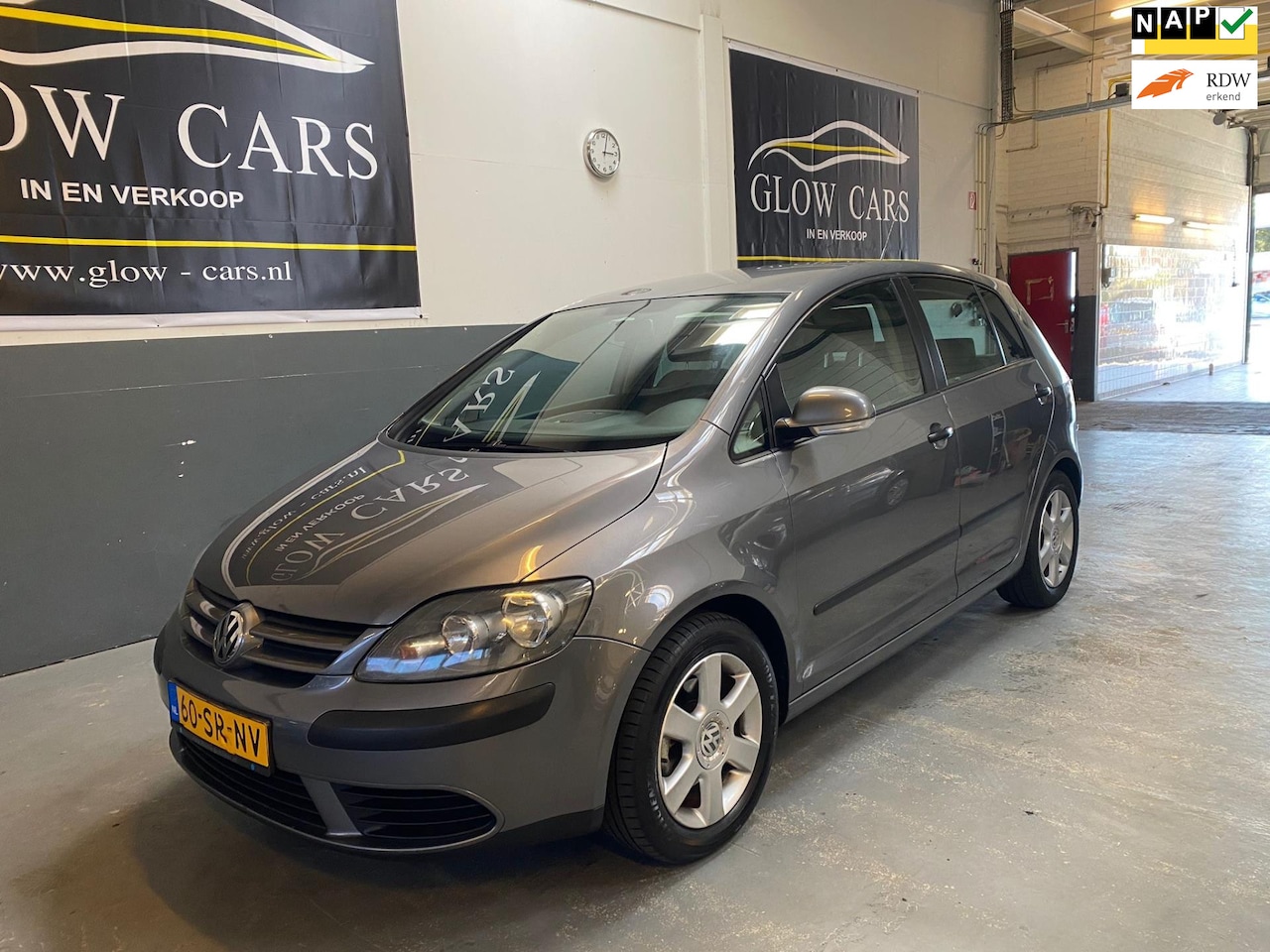 Volkswagen Golf Plus - 2.0 FSI Comfortline AIRCO|EL.RAMEN|TREKHAAK|ISOFIX - AutoWereld.nl