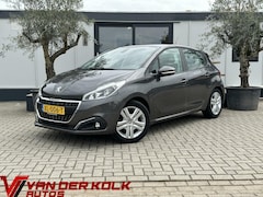 Peugeot 208 - 1.2 PureTech Signature Navi CarPlay Cruise Airco