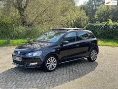 Volkswagen Polo - 1.2 TSI Highline 105PK I PANO I PDC I CLIMA I VOLL ONDERHOUD