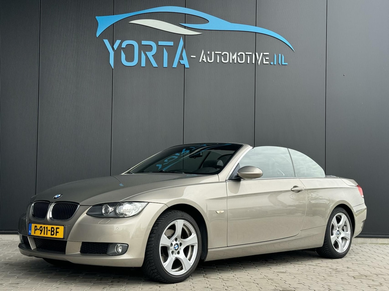 BMW 3-serie Cabrio - 320i High Executive XENON*MEMORY*NAVI*PDC*CRUISE - AutoWereld.nl