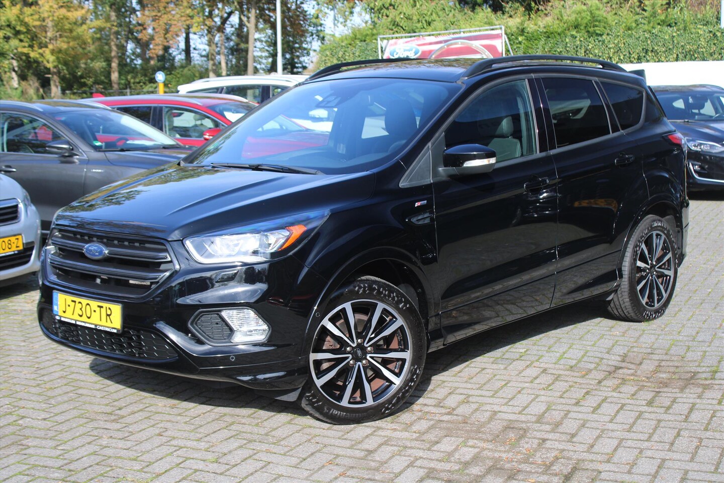 Ford Kuga - 1.5 EcoBoost 150PK 2WD ST Line, Trekhaak, Winterpack, Elec. achterklep - AutoWereld.nl