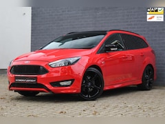 Ford Focus Wagon - 1.5 ST-Line 182pk Automaat, Trekhaak, Navi