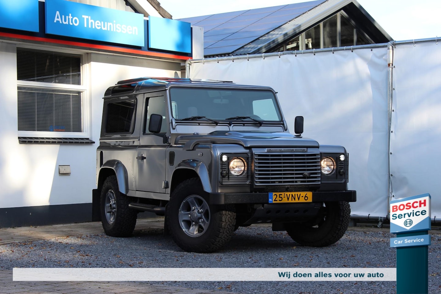 Land Rover Defender 90 - 2.4D 122pk Commercial Hardtop - AutoWereld.nl