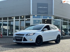 Ford Focus - 1.0 EcoBoost / climate / Cruise Control / Navi / Pdc