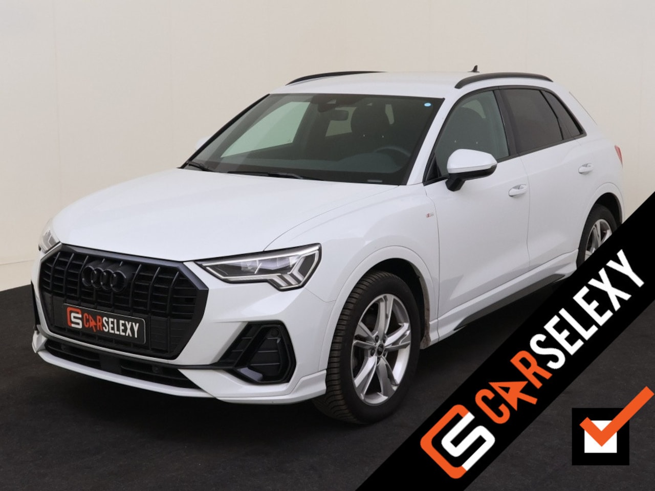 Audi Q3 - S Line 35 TFSI S-Tronic | Cruise Adap. | Carplay/Android | LM19" - AutoWereld.nl