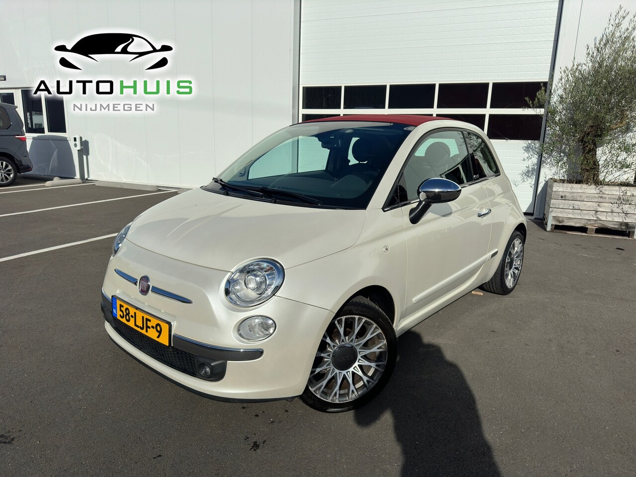 Fiat 500 C - 1.2 Rock Cabrio Automaat Lederen Bekleding Climate controle perfecte staat ! - AutoWereld.nl