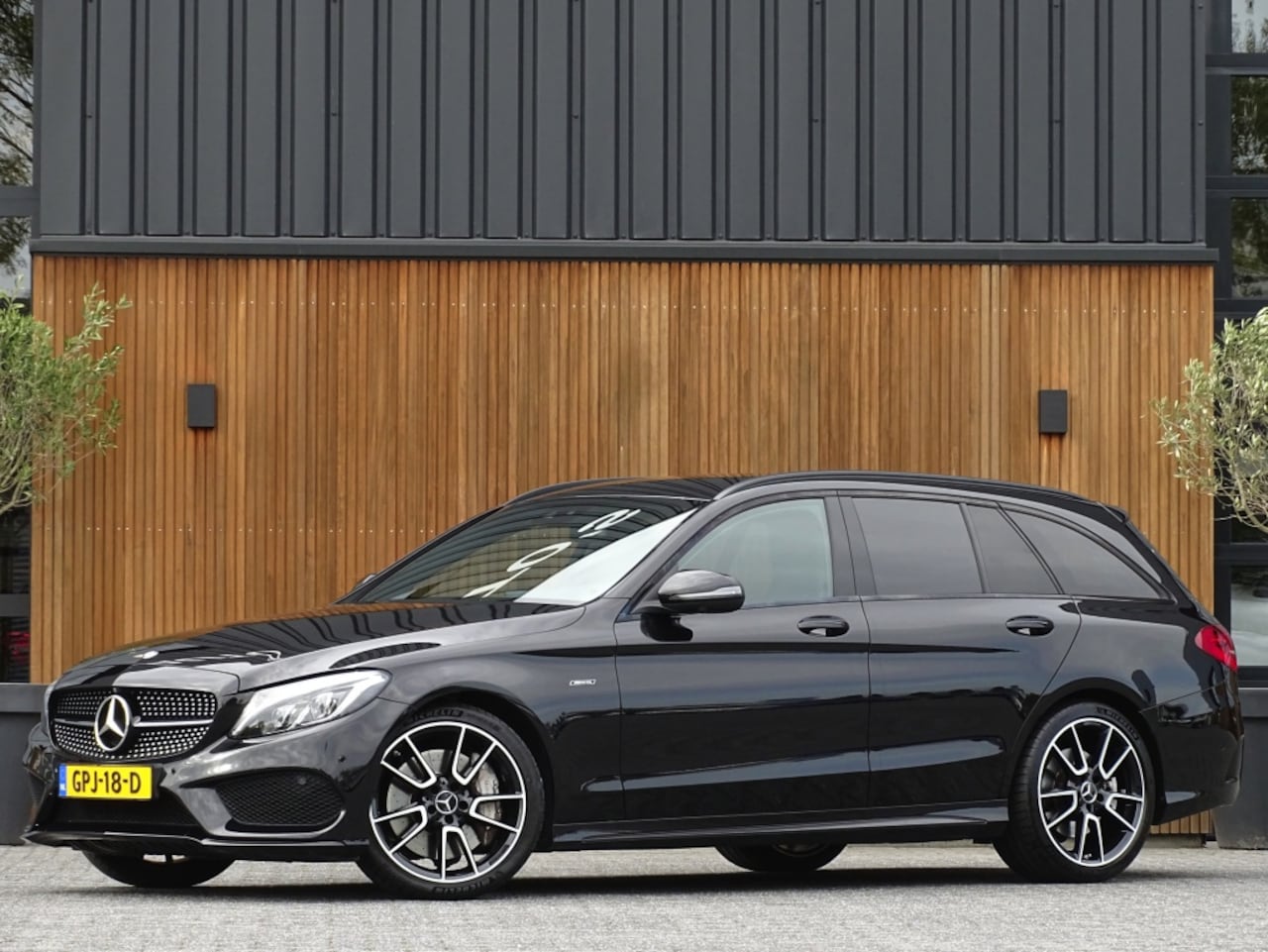 Mercedes-Benz C-klasse - C450 AMG 368PK AMG Ed. 1 / 4-Matic / Burmester / LED - AutoWereld.nl