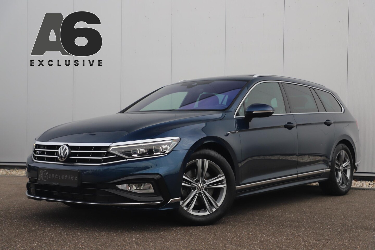 Volkswagen Passat Variant - 1.5 TSI Elegance Business R 150PK DSG Automaat Unieke Kleur! Panoramadak Virtual Cockpit S - AutoWereld.nl