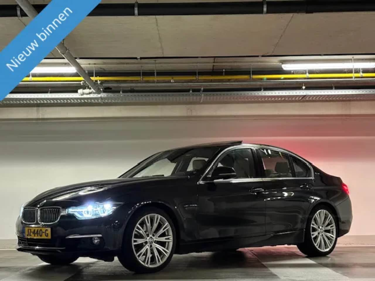 BMW 3-serie - 330e - M pakket - dealer onderhouden - head up - - AutoWereld.nl