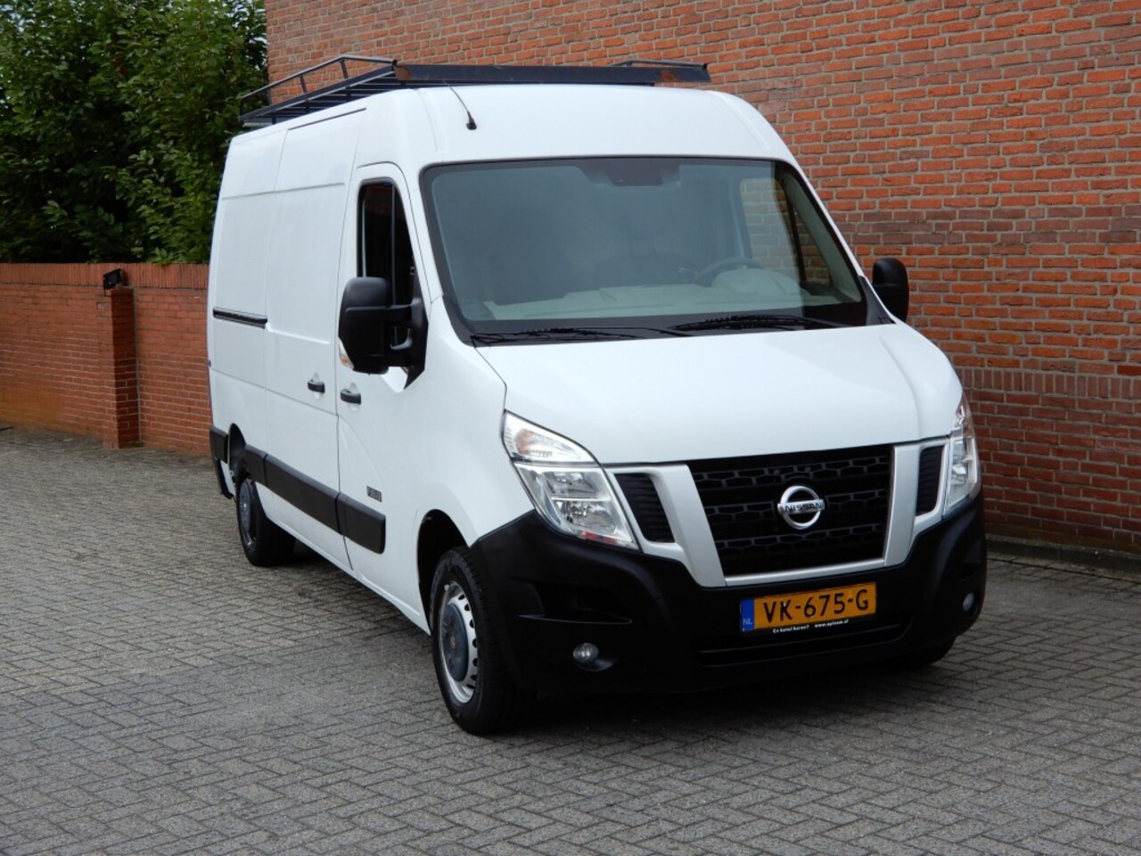 Nissan NV400 - AutoWereld.nl