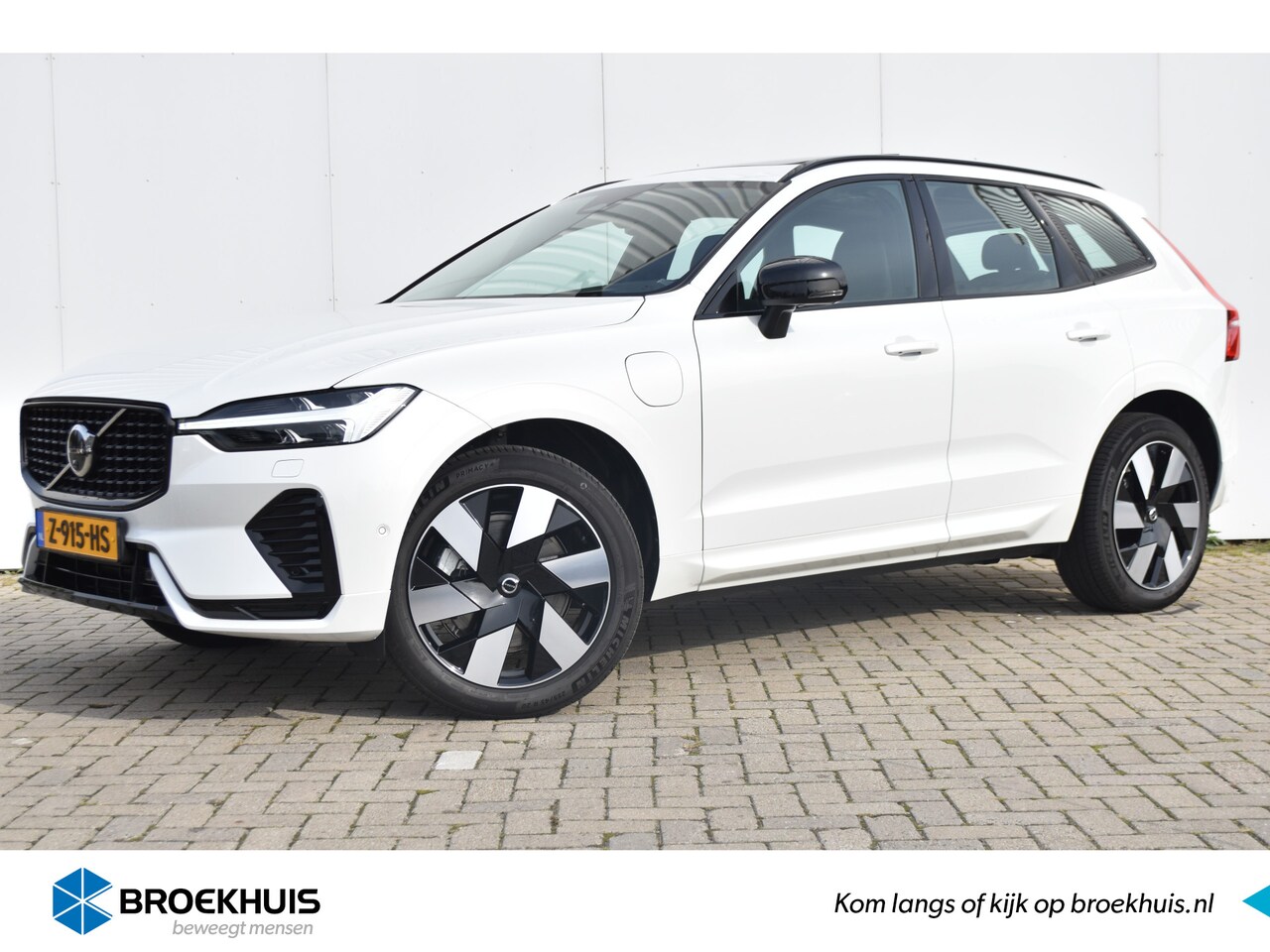 Volvo XC60 - Recharge T6 AWD Ultimate Dark #CrystalWhite #LageKM! - AutoWereld.nl