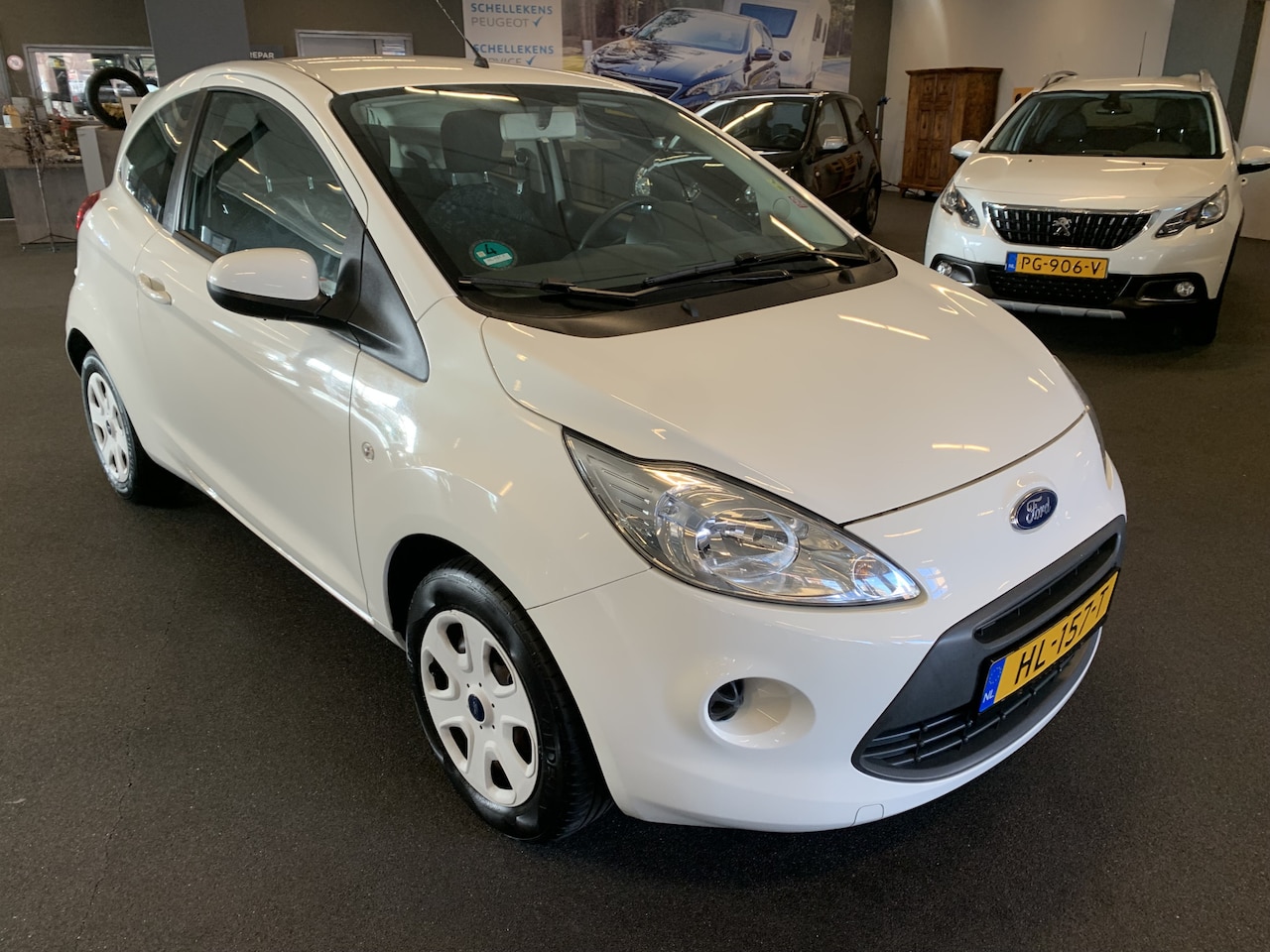 Ford Ka - 1.2 Style start/stop Airco-Electrische ramen-Centrale deurvergrendeling - AutoWereld.nl