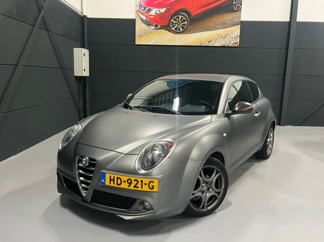 Alfa Romeo MiTo - 0.9 TwinAir Racer Climate-Cruisecontrol - Navigatie - Uniek Magno Matgrijs! - 55.000 km !! - AutoWereld.nl