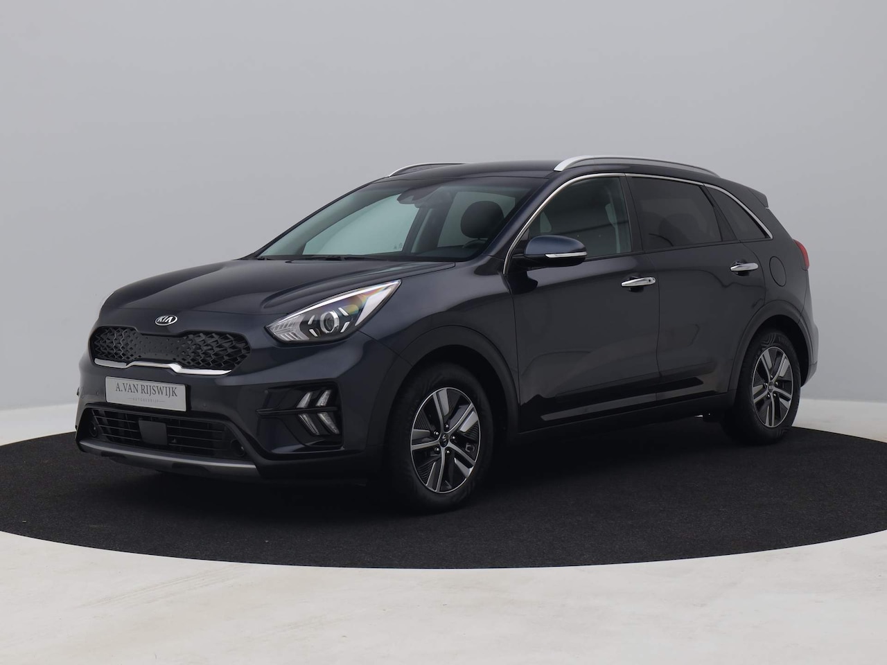 Kia Niro - 1.6 GDi Hybrid DynamicLine | ADAPTIVE | CAMERA | KEYLESS - AutoWereld.nl