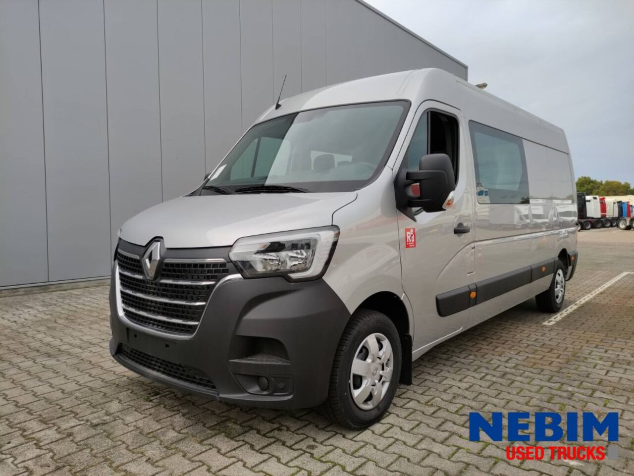 Renault Master - 150dCi L3H2 DC - CREW CAB - DUBBELE CABINE - AutoWereld.nl