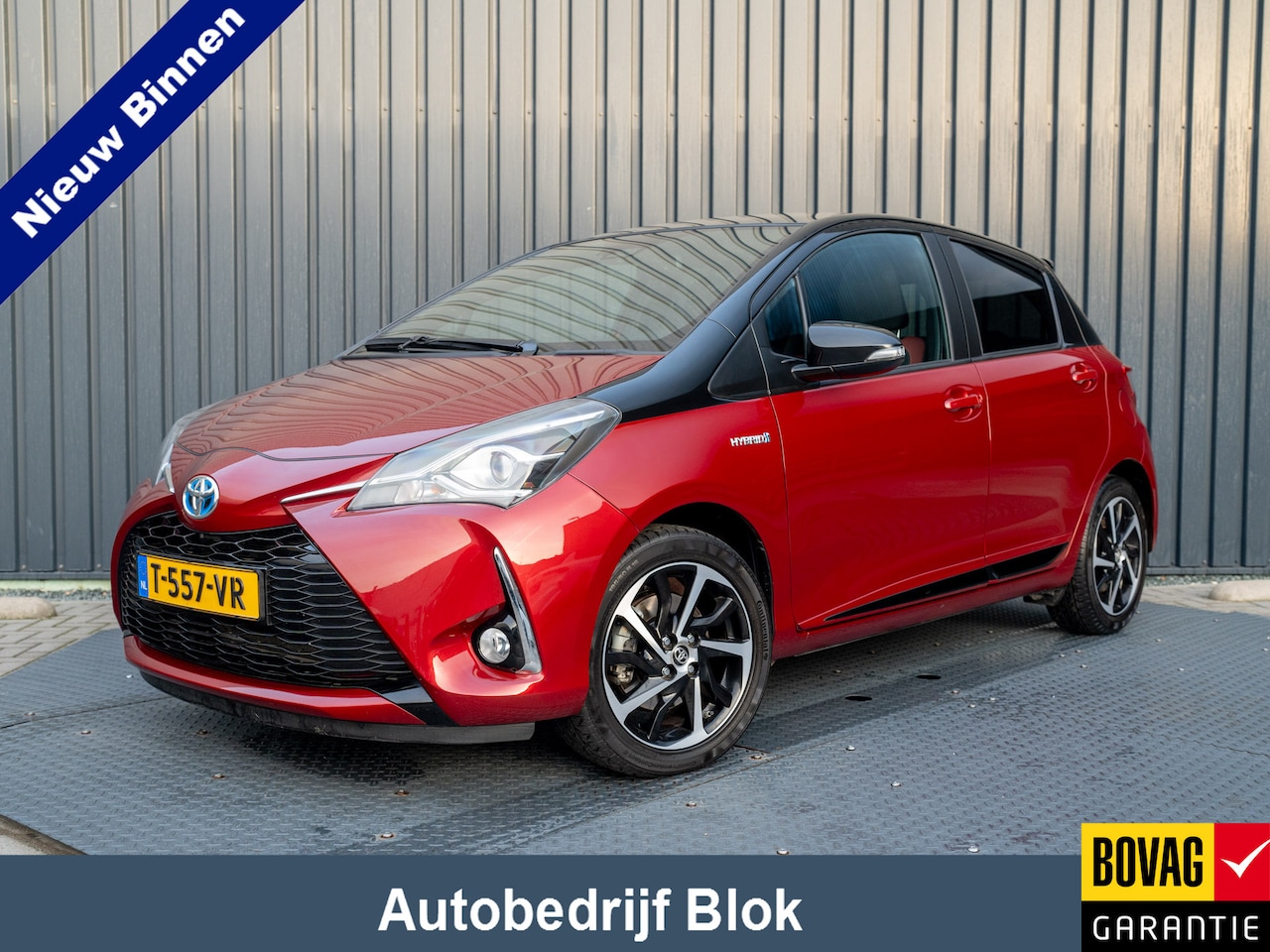 Toyota Yaris - 1.5 Hybrid Bi-Tone | Panodak | Apple carplay / Android Auto | Prijs Rijklaar!! - AutoWereld.nl