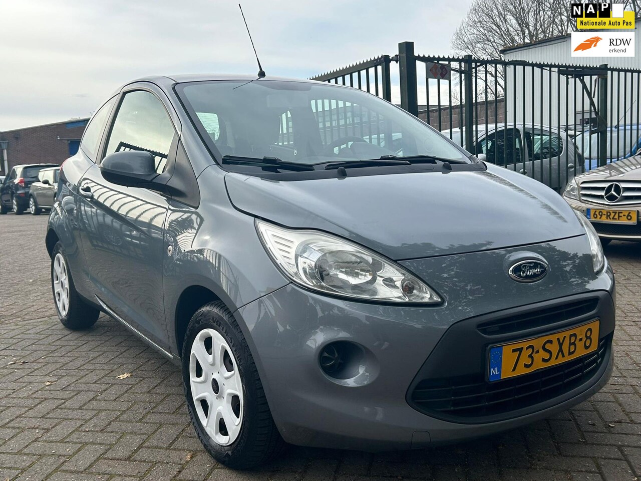 Ford Ka - 1.2 Cool & Sound start/stop 1e eigenaar dealer onderhouden airco cv op afs elektrische ram - AutoWereld.nl