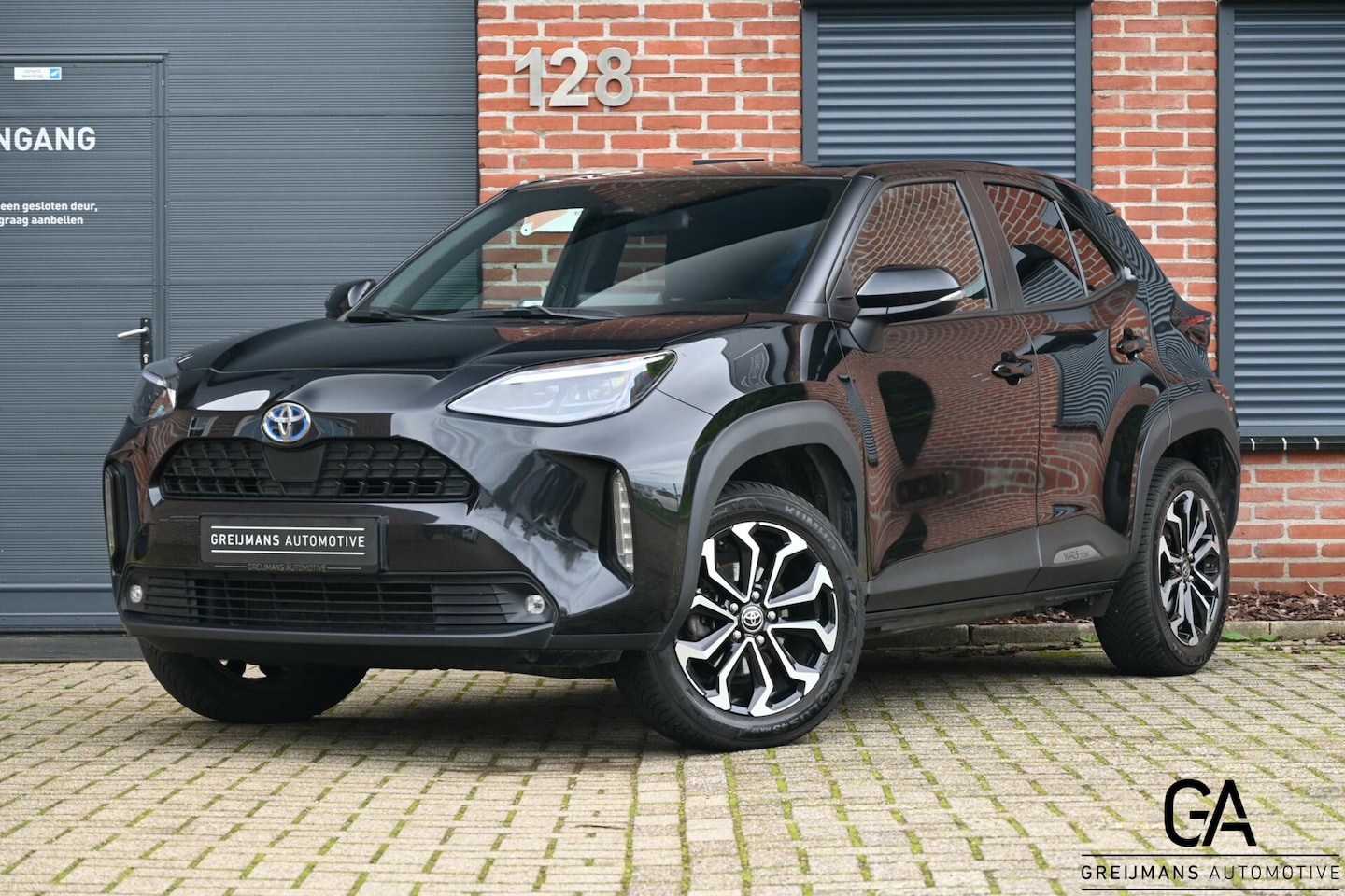 Toyota Yaris Cross - 1.5 Hybrid |STUURVERWARMING|KEYLESS|CAMERA| - AutoWereld.nl