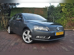 Volkswagen Passat - 1.4 TSI Lane assist. Camera. 18 inch. 1ste eigenaar. BTW