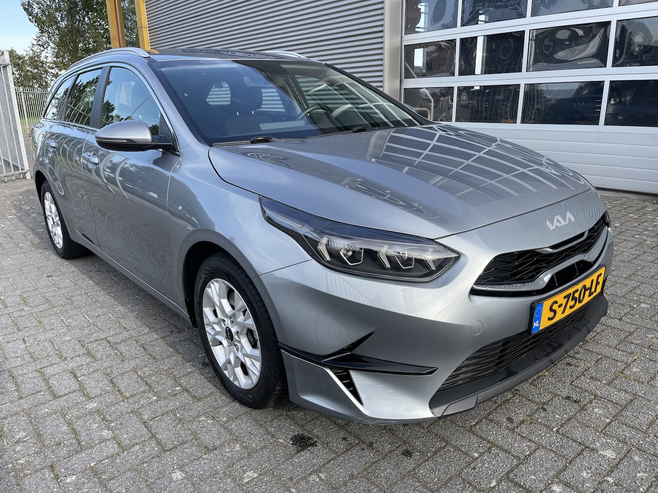 Kia Cee'd Sportswagon - Ceed 1.0 T-GDi MHEV DynamicLine - AutoWereld.nl