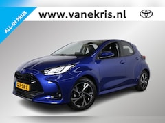 Toyota Yaris - 1.5 Hybrid First Edition Limited Stuurverwarming , Apple carplay, Android auto, Lm velgen,