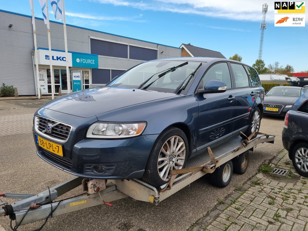 Volvo V50 - 1.6D S/S Sport Brand schade! Bj:2010 NAP! - AutoWereld.nl