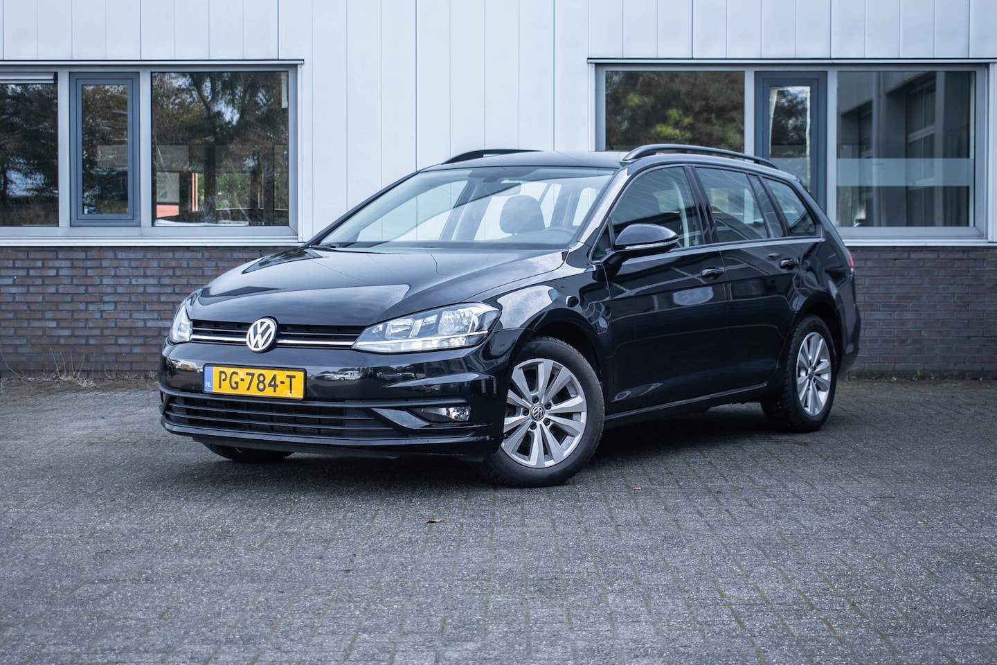 Volkswagen Golf Variant - 1.0 TSI Trendline 1.0 TSI Trendline - AutoWereld.nl