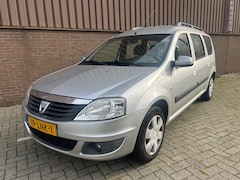 Dacia Logan MCV - 1.6-16V Lauréate 7p. Airco APK NAP 7persoon